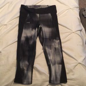 Under Armour Cropped Leggings